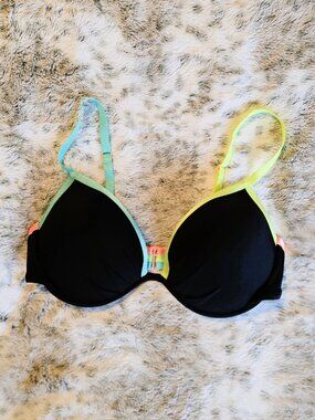 NWOT Victoria's Secret Bikini/Bathing Suit, SwimTop